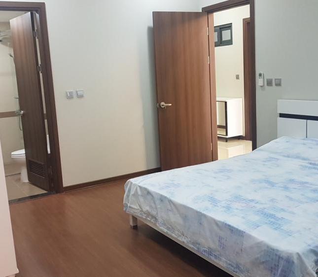 Cho thuê căn hộ M3 - M4 Nguyễn Chí Thanh 120m2, 3 PN, đầy đủ nội thất, giá 13 tr/th, LH: 0989862204