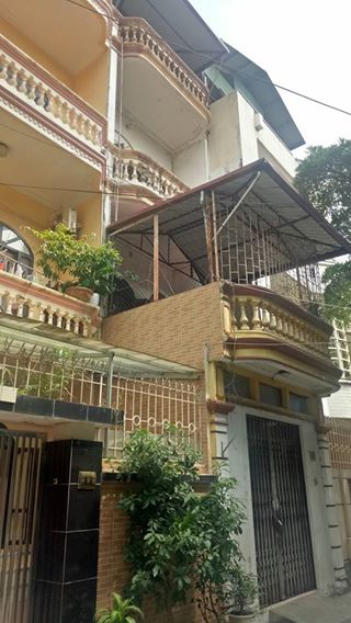 Cho thuê nhà riêng tại Nguyễn Trãi, Thanh Xuân, DT 54m2 x 3 tầng. Giá 12 triệu/tháng
