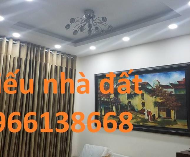 Tuyệt phẩm trung tâm Ngã Tư Sở 36m2 x 4T chỉ 3.6 tỷ. LH: 0966138668