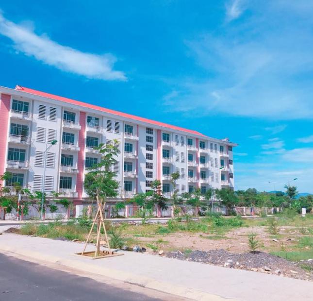 Bán nhà đường Nguyễn Khuyến Nha Trang, nhà 2 tầng, gần chợ giá 2 tỷ 6