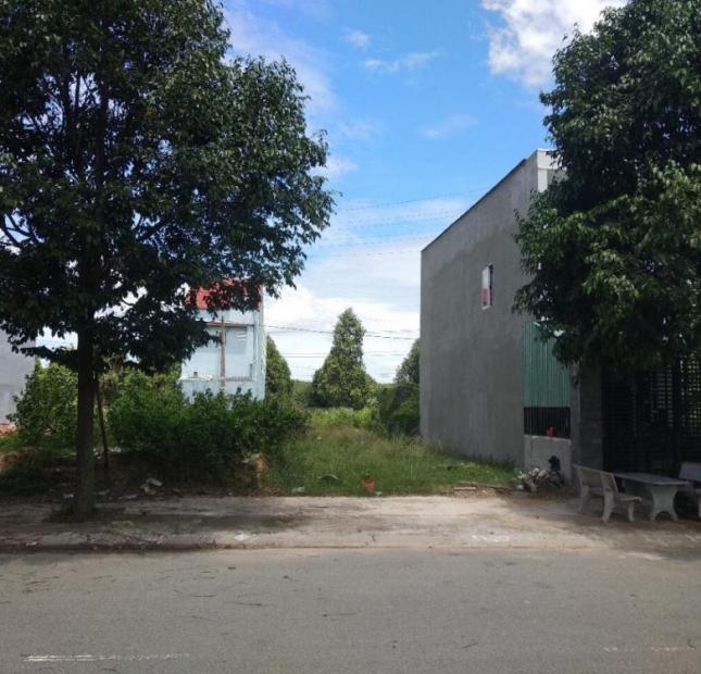 Cần bán mảnh đất 5x30m, gần trường mầm non Phú Tân, TPM Bình Dương