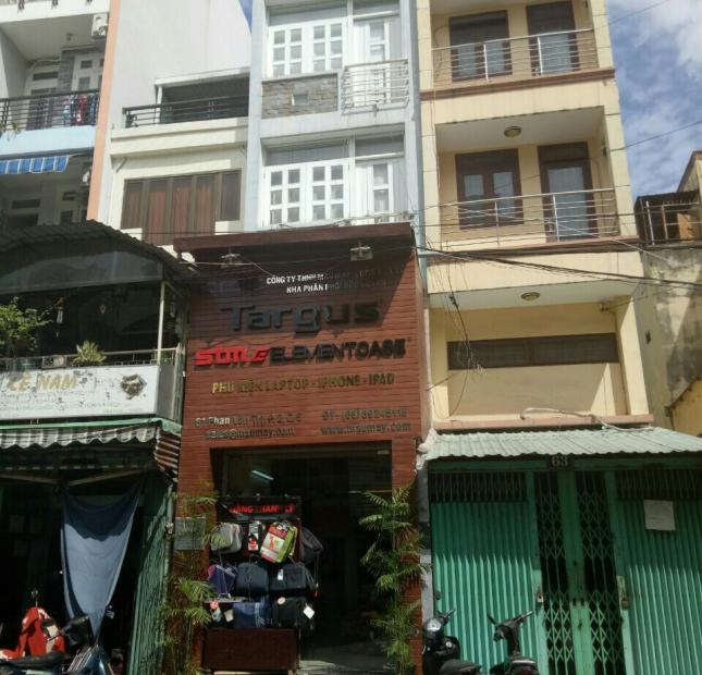Bán nhà hxh Hồng Hà gần sân bay Tân Sơn Nhất: 4,5x18m – 3 lầu giá bán 13,9 tỷ