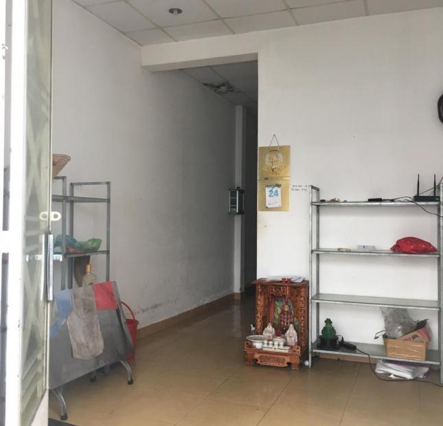 Bán nhà HXH Đoàn Văn Bơ, Q4, 65,3m2, giá bán: 4,2 tỷ bao phí (TL lộc); LH 0936199594