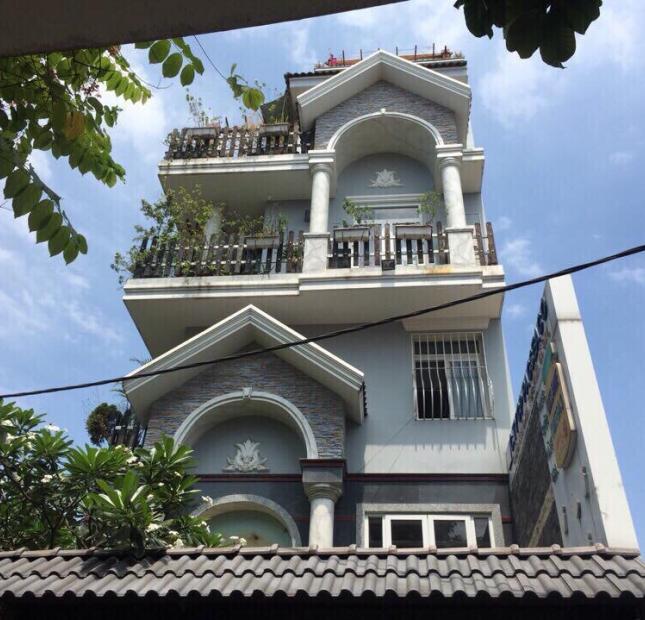 Cần bán nhà Cư Xá Nguyễn Trung Trực, Q. 10, nhà 4 lầu đẹp, giá: 22 tỷ
