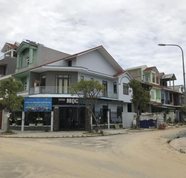 Đi xa nên chuyển nhượng ngôi nhà cực đẹp tại trung tâm khu đô thị mới Huế Green City