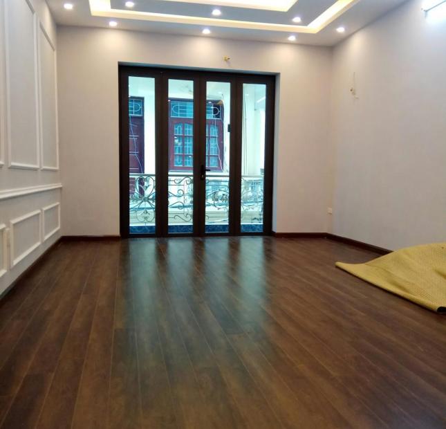 Bán nhà phố Nguyễn Cao, Lò Đúc, 60m2, 5 tầng, ngõ thông kinh doanh được, giá 6.3 tỷ