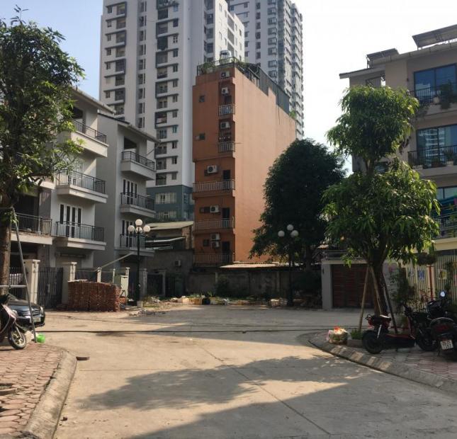 Bán nhà liền kề ngõ 13 Lĩnh Nam, Mai Động cạnh Times City
