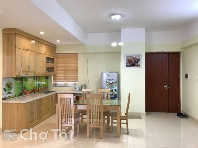 Cho thuê CHCC Goldmark City, diện tích 78m2, 2 phòng ngủ, vừa xong nội thất 11tr/th.