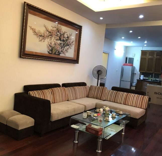 Cho thuê căn hộ chung cư D2 Giảng Võ Ba Đình, Hà Nội, 90m2, 2PN, giá 16 tr/th