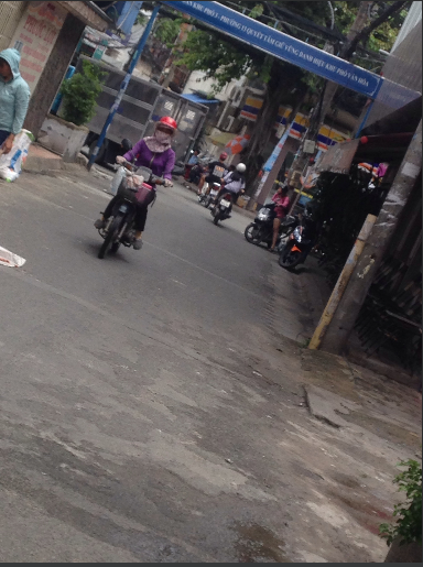 Nhà 2 MT Chợ Hoàng Hoa Thám 4 x 22.Bán Gấp 9 Tỷ 300