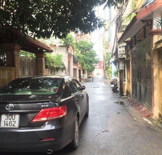 Bán nhà riêng ô tô đỗ cửa khu Lương Định Của, giá 5 tỷ