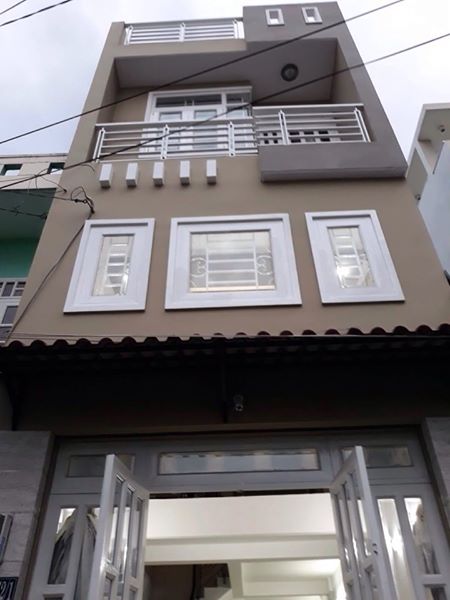 Nhà mặt tiền đường Võ Văn Tần, DT 4x18m, 4 tầng cực đẹp với giá cực rẻ