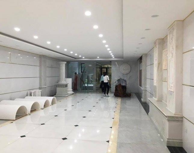 Tòa nhà 8 tầng số 47 Nguyễn Xiển cực kỳ sang trọng cho thuê từ tầng 2-5 – kết hợp với các bạn MG
