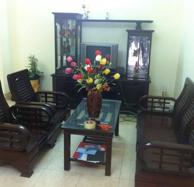 Cho thuê căn hộ chung cư rẻ nhất Việt Hưng, 2 phòng ngủ, 5 triệu/tháng,  đủ đồ, LH: 01629371811