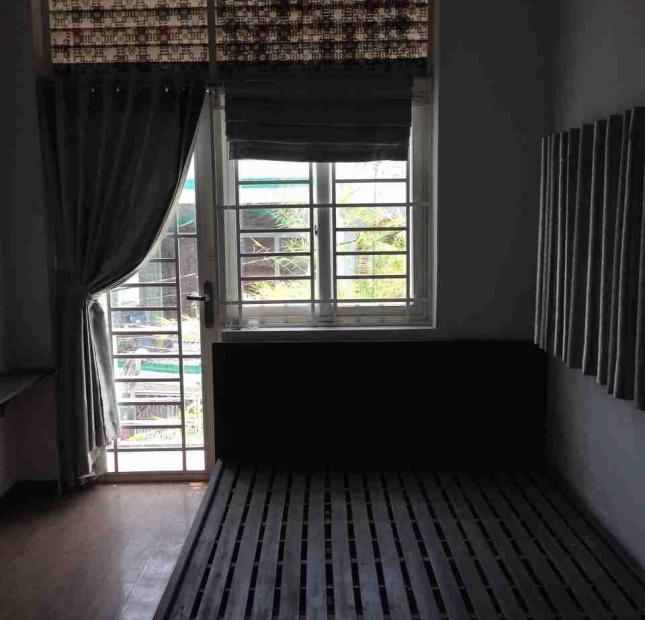 Bán nhà 1 lầu đúc hẻm 88 Nguyễn Văn Quỳ, Phú Thuận, Q7