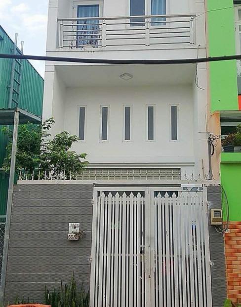 Nhà mặt tiền Nguyễn Giản Thanh , Phường 15, Quận 10 Cực hiếm , giá tốt.