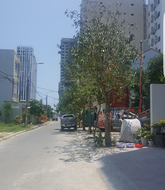 Bán 2 lô đất biển Phan Tôn khu vực phố đi bộ An Thượng, TP Đà Nẵng, đường thông thẳng ra biển