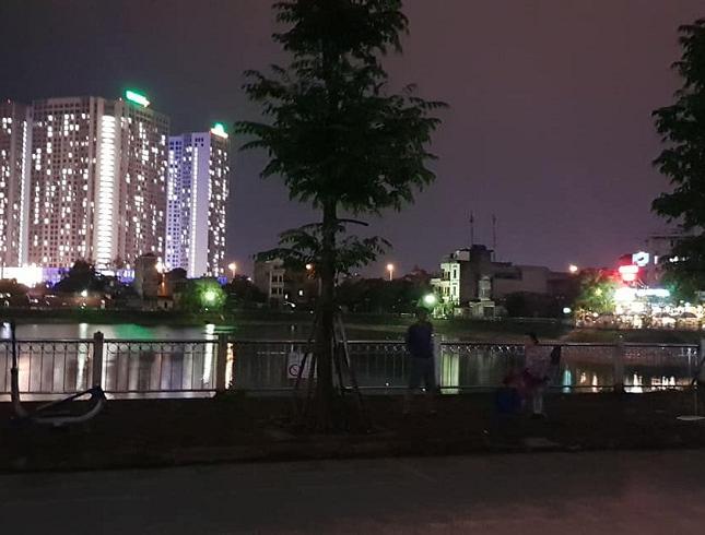 Bán nhà mặt phố mặt hồ Hạ Đình, Thanh Xuân 40m2, 5 tầng, nhà 2 mặt tiền, giá 7.5 tỷ
