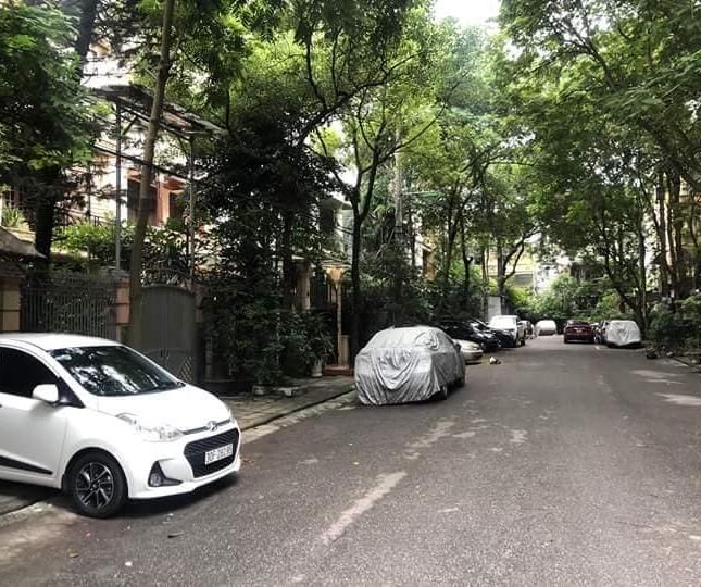 Bán nhà gần mặt phố Trương Định, kinh doanh, ô tô tránh, DT 80m2, MT 6m, giá 10.8 tỷ, 0917712211