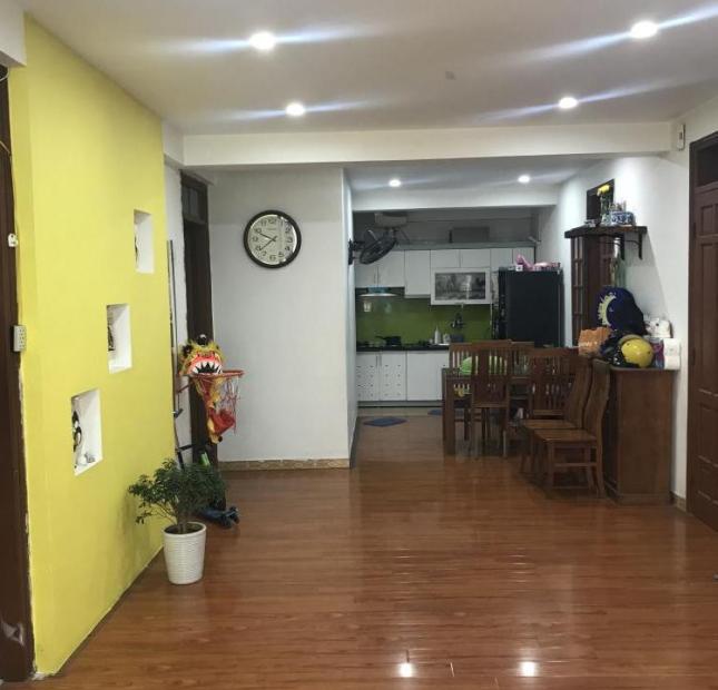Cho thuê căn hộ 120m2, 3 PN, mặt đường Nguyễn Cơ Thạch, Mỹ Đình 1