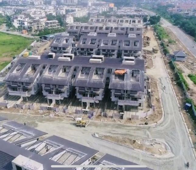 Biệt thự Gamuda hướng Đông Nam. View đẹp, giá tốt, được trả chậm 2 năm 0% lãi.