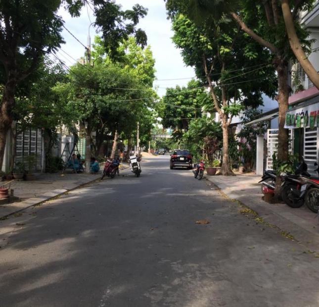 Bán đất đường thông 5m5 nam Cẩm Lệ, song song Phạm Hùng, vừa túi tiền để ở. LH: 0901175157