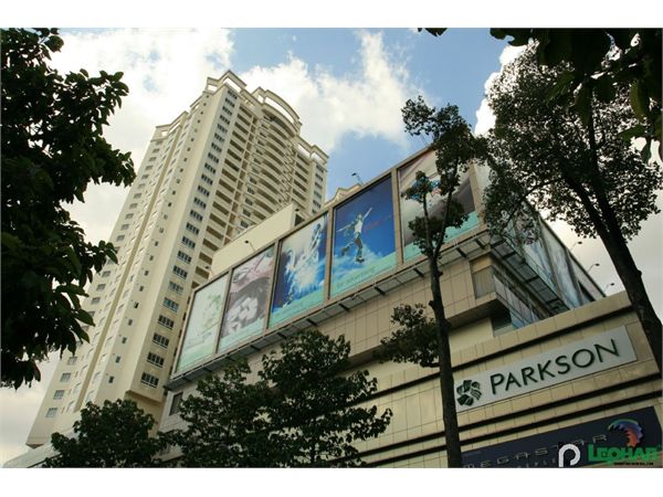 Cần bán gấp căn hộ Hùng Vương plazza, Dt 130m, 3 phòng ngủ