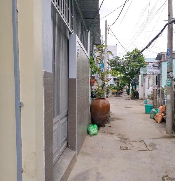 Bán nhà cấp 4 hẻm 88 Nguyễn Văn Quỳ phường Phú Thuận Quận 7