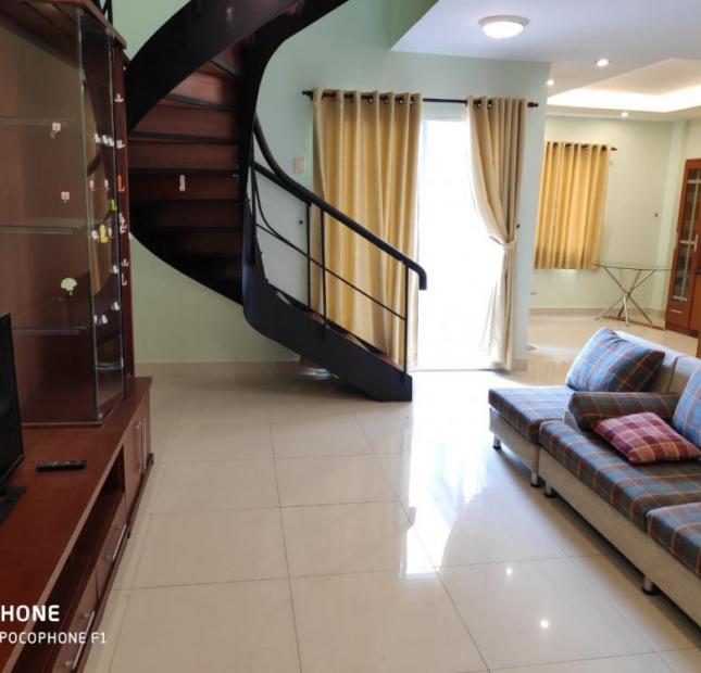 Bán căn hộ penthouse Khánh Hội 1, 125m2, Quận 4