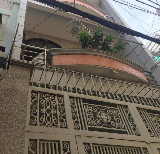 Bán nhà mặt phố đường Ngô Gia Tự, Quận 10, 5x26m, 7 lầu đang cho thuê 7000$