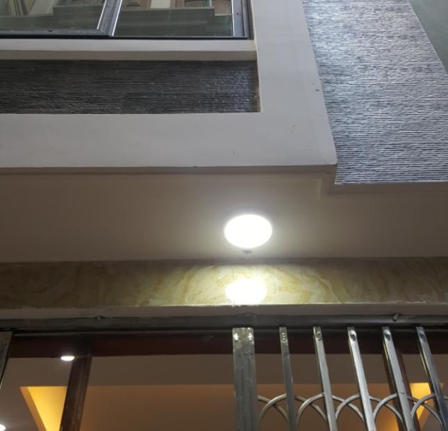 Bán nhà sát KĐT Xa La, 38m2, 4 tầng, ngõ đẹp nội thất sang trọng, LH 097972.9669