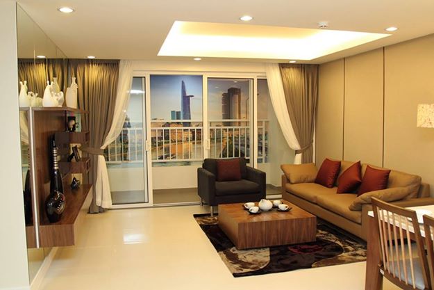 Bán gấp căn hộ Sunrise City V3 - South Tower 2 phòng ngủ, giá cực tốt, nội thất đầy đủ 