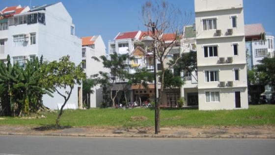 Cần bán gấp đất mặt tiền Phạm Thái Bường khu biệt thự Nam Thiên 1, Phú Mỹ Hưng, diện tích 8x28m