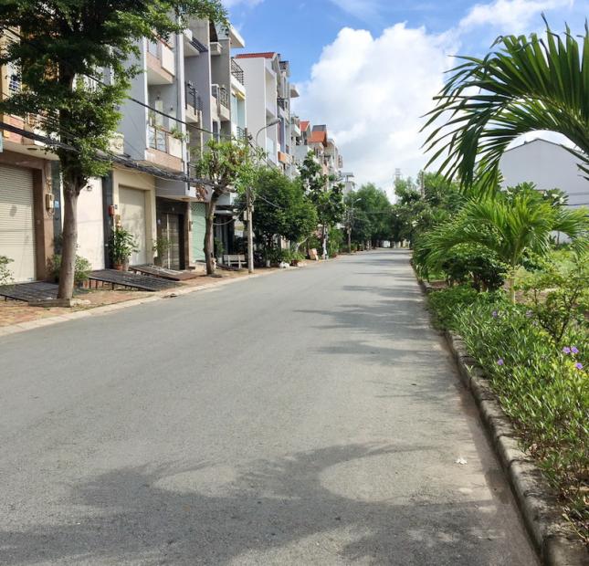 Bán biệt thự đẹp 300m2 khu dân cư Nam Long đường Phú Thuận P. Phú Thuận Quận 7.