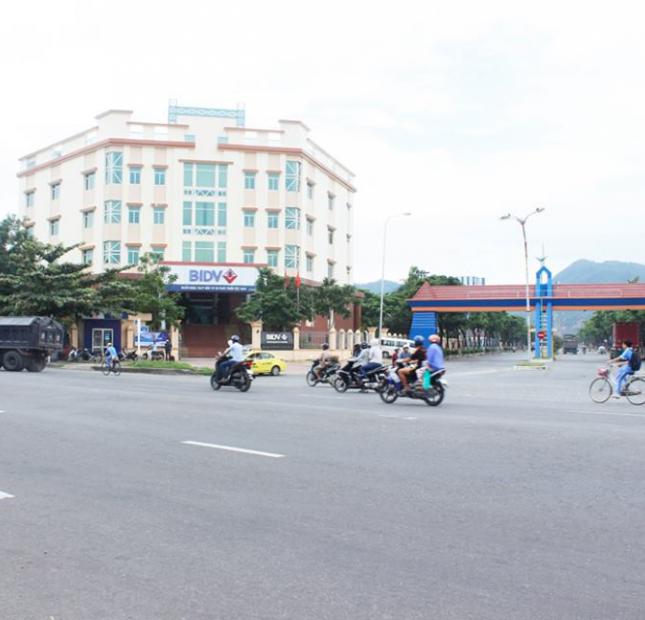 Bán gấp lô đất đường Phan Văn Định, liền kề đường Nguyễn Lương Bằng