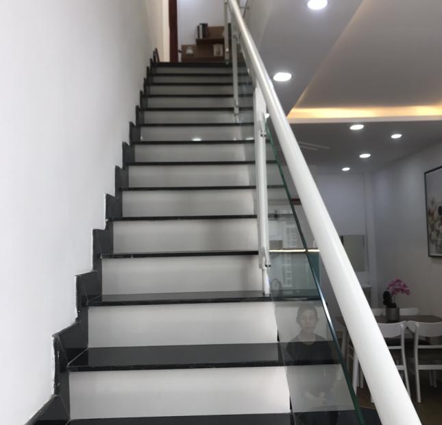 Nhà phố đẹp ngay Hà Huy Giáp, quận 12, LH: 0937.322.711