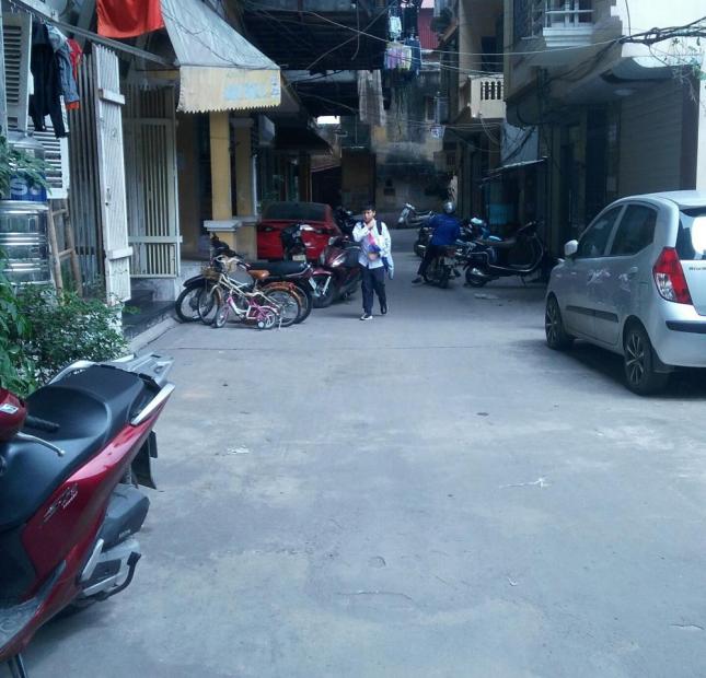 Bán căn hộ chung cư trung tâm Thành Công, Q. Ba Đình, liên hệ 0973289051