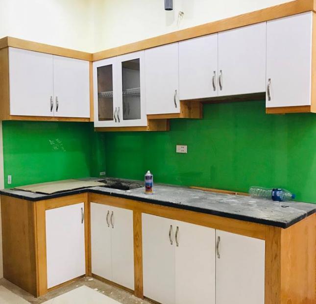 Bán nhà ngõ 5 Phan Đình Giót, La Khê, Hà Đông, diện tích 40m2, giá 2,2 tỷ, LH 0979788218
