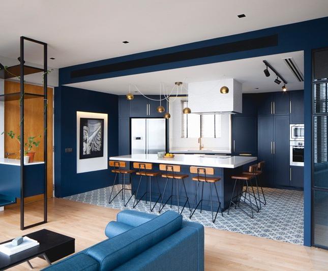 Mặt tiền góc trệt 5 lầu cực đẹp gần Trần Hưng Đạo quận 1, DT 4x18m giá bán 40 tỷ