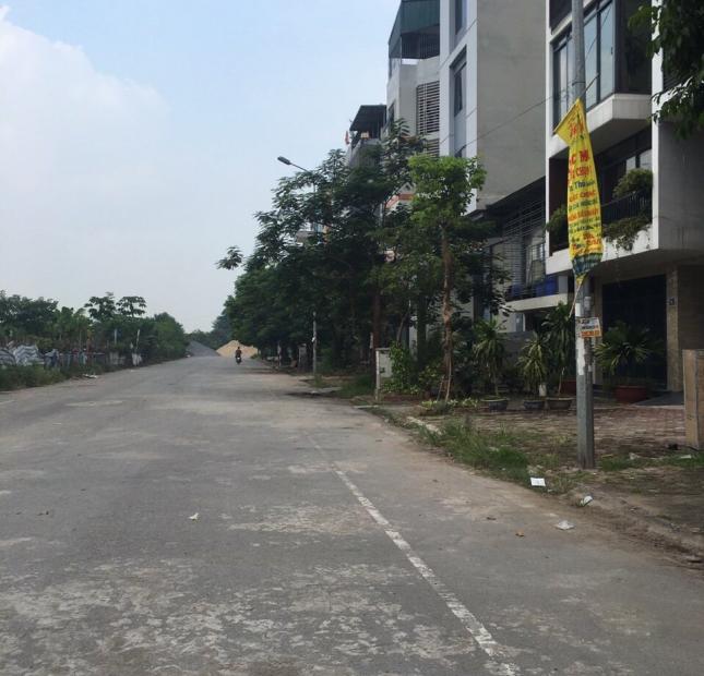 Bán đất tái định cư Xuân Phương Nhổn, DT 40m2, ô tô vào, nhà cách đường 32 là 200m, LH 0962565333