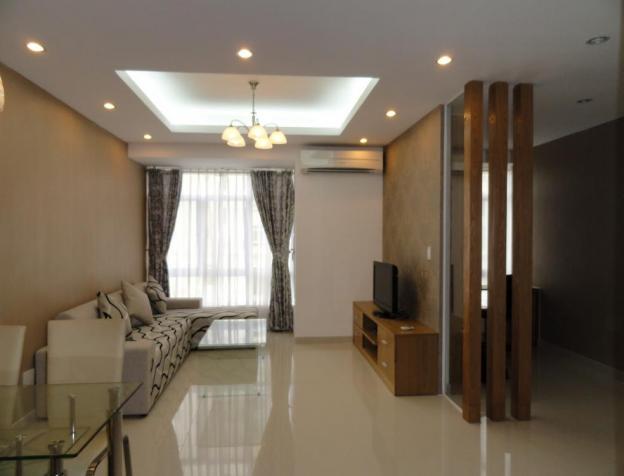 Cần bán gấp căn hộ Lê Thành block B, DT 83m2, 2 phòng ngủ , căn góc, view Q1, sổ hồng, giá bán 1.5 tỷ .