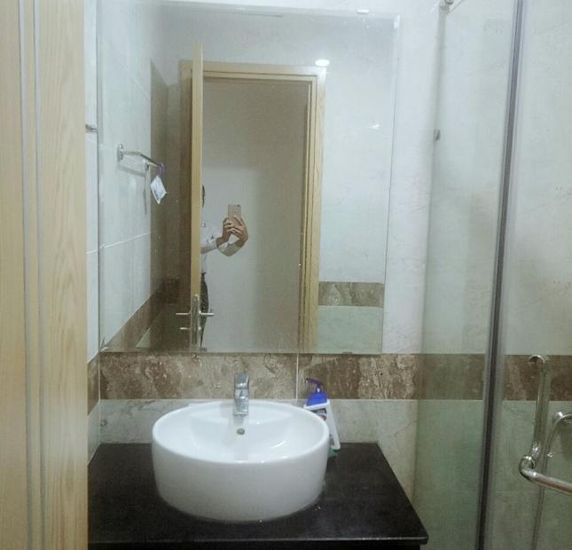 Cho thuê căn hộ chung cư tòa N01-T3 ngoại giao đoàn, 3 phòng ngủ,2wc. Giá 8triệu/tháng