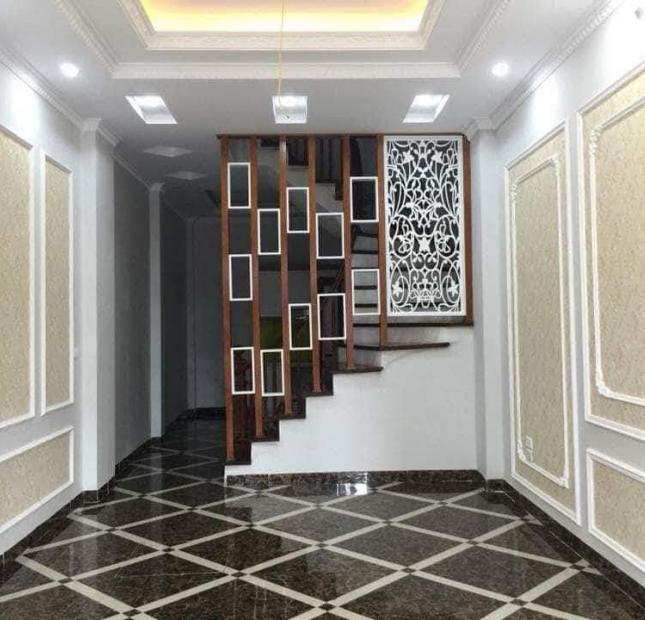 Bán nhà Vương Thừa Vũ, 60m2 MT 4m, 4 tầng, 4.3 tỷ