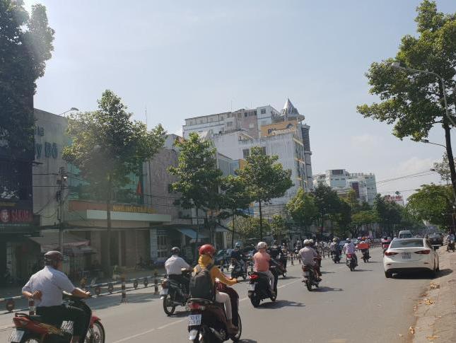 Bán nhà mặt tiền 3 lầu đường Trần Hưng Đạo, hiện đang là ngân hàng Maritime Bank