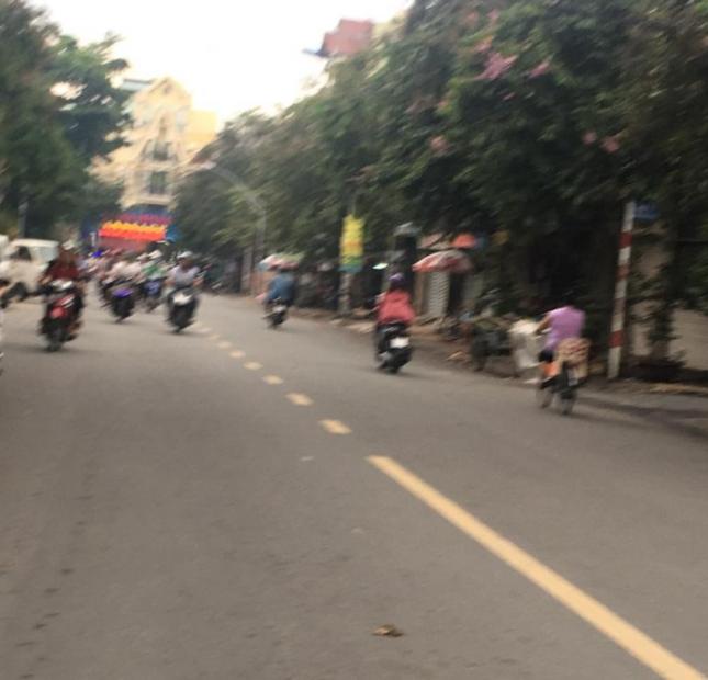 Bán nhà MTKD đường Độc Lập, P Tân Thành, DT 4mx18m, giá 11 tỷ
