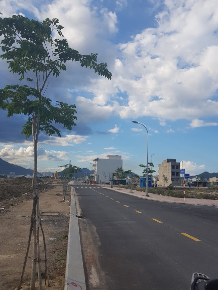 Bán đất STH39, đường số 8, khu đô thị lê hồng phong 2 nha trang, lô cực đẹp