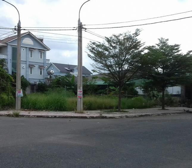 Gia đình có việc cần bán gấp lô đất 2 mặt tiền đường Phùng Hưng, ngã 3 Thái Lan