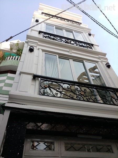 Bán nhà 6 tầng Hùng Vương, phường 1, Quận 5, Hồ Chí Minh