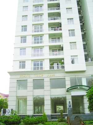 Cần bán căn hộ chung cư Hoàng Tháp Plaza, H. Bình Chánh. 97m2, 3PN, giá 2.55tỷ, LH 0932 204 185