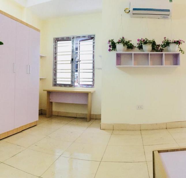 văn phòng đẹp giá rẻ 40m mặt phố Trần Quốc Hoàn,Cầu Giấy giá chỉ 6tr